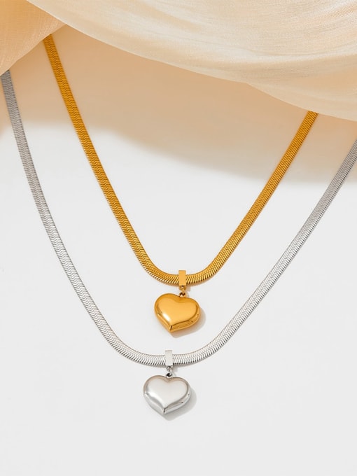 Clioro Stainless steel Heart Trend Cuban Necklace 1