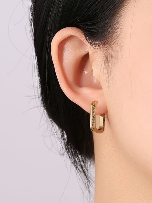 Clioro Brass Cubic Zirconia Geometric Vintage Huggie Earring 2
