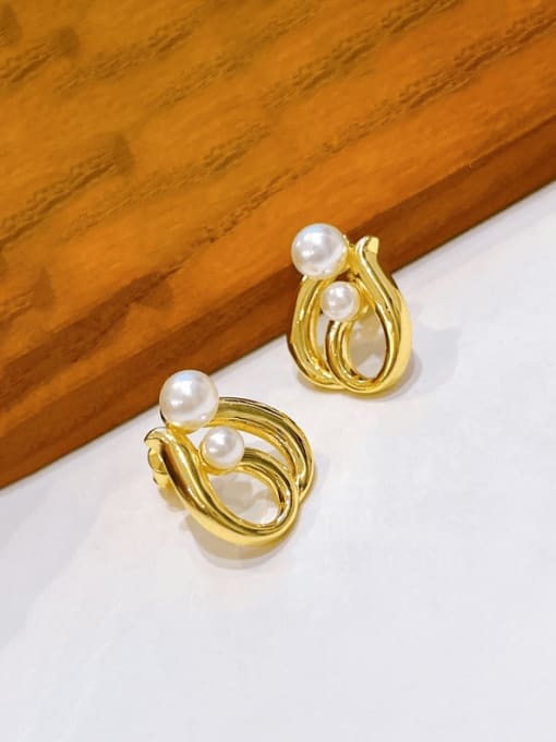 H00817 Gold Brass Imitation Pearl Geometric Vintage Stud Earring