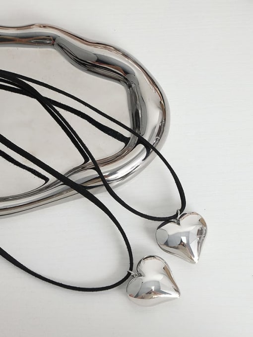 MAKA Titanium Steel Heart Trend Necklace 2
