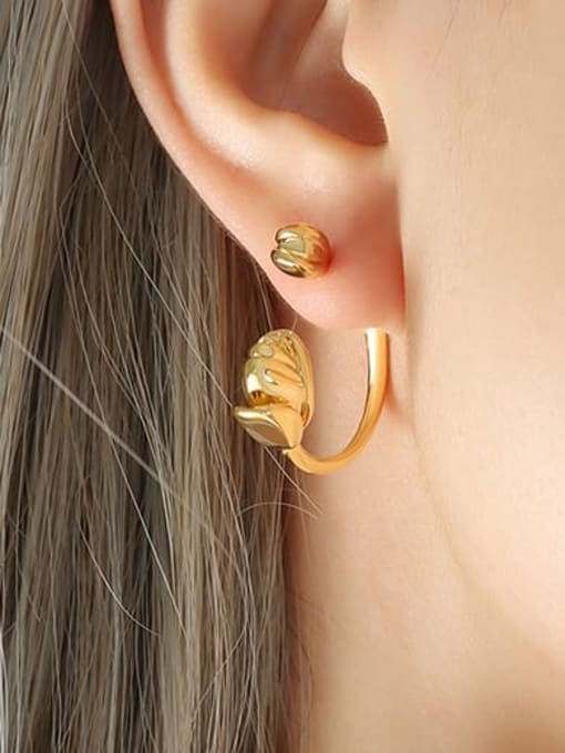 MAKA Brass Flower Minimalist C Shape Stud Earring 1