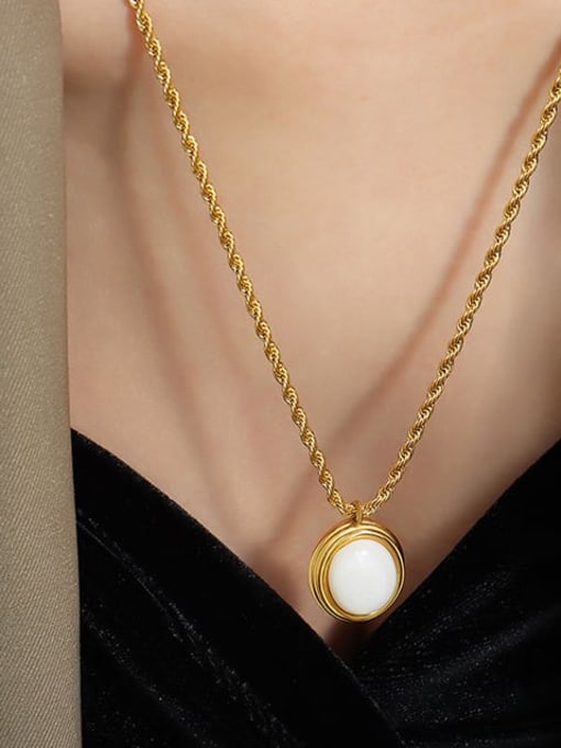 P1388 Natural shell pearl gold 50cm Titanium Steel Imitation Pearl Geometric Hip Hop Necklace