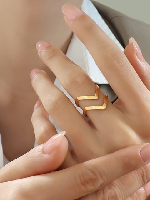 Pointed head with two layers of gold Titanium Steel Geometric Minimalist Stackable Ring
