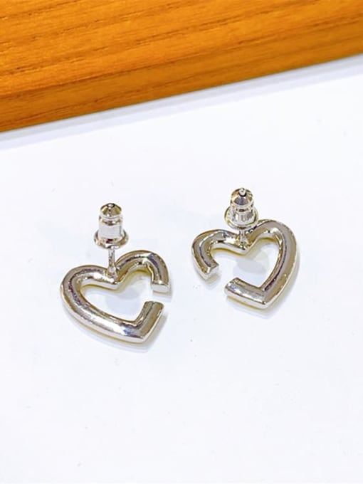 Clioro Brass Hollow Heart Vintage Stud Earring 2