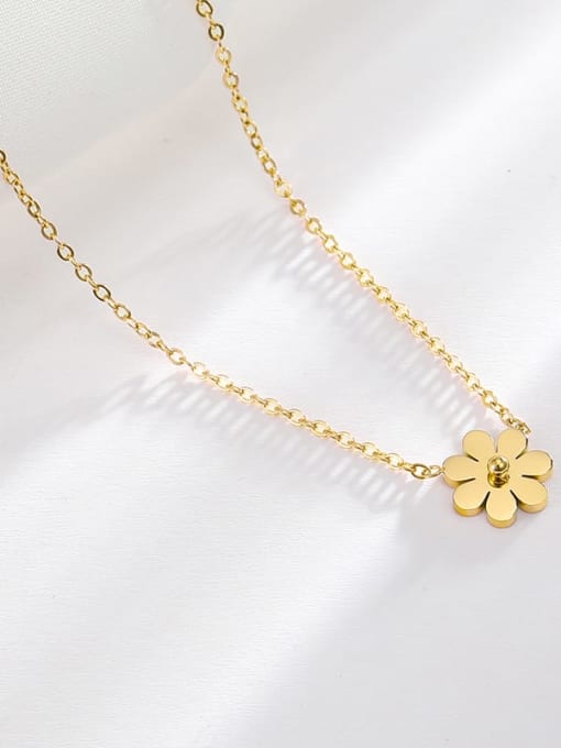 K667 Little Daisy Necklace Gold Titanium Steel Flower Minimalist Necklace