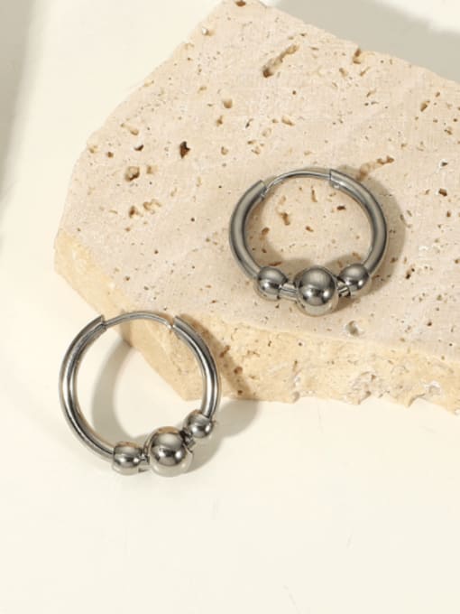 JDE201852 2 Stainless steel Bead Geometric Minimalist Huggie Earring