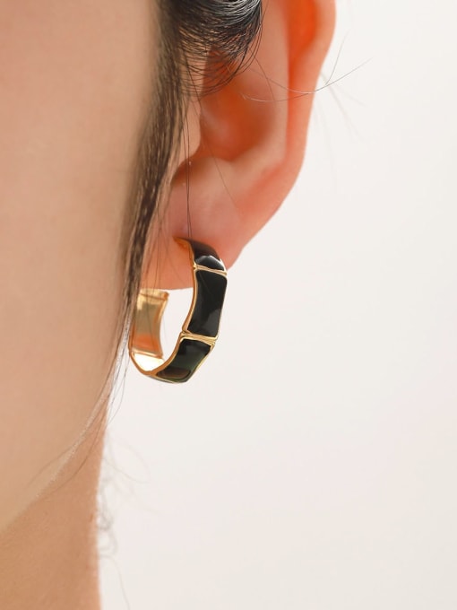 J&D Stainless steel Enamel Geometric Vintage Stud Earring 1