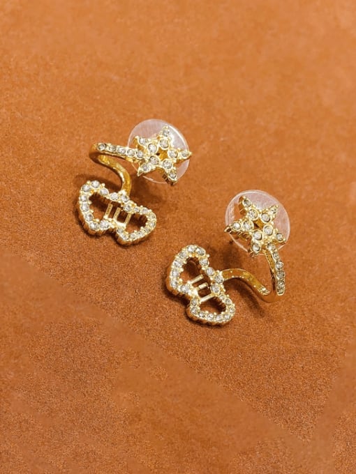 Clioro Brass Cubic Zirconia Heart Vintage Stud Earring 0