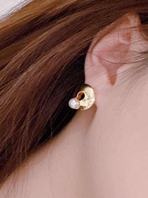 Clioro Brass Imitation Pearl Round Minimalist Stud Earring 1