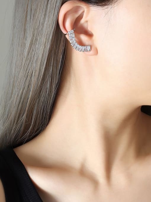 F190 steel color Zircon Earrings Titanium Steel Cubic Zirconia Geometric Trend Stud Earring