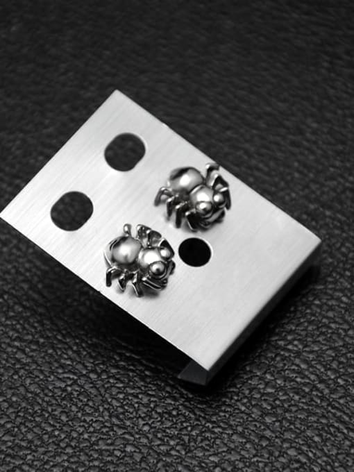MAKA Titanium 316L Stainless Steel Bug Hip Hop spider Stud Earring with e-coated waterproof 1