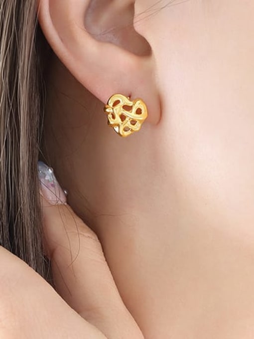 MAKA Titanium Steel Minimalist Heart  Earring and Necklace Set 1