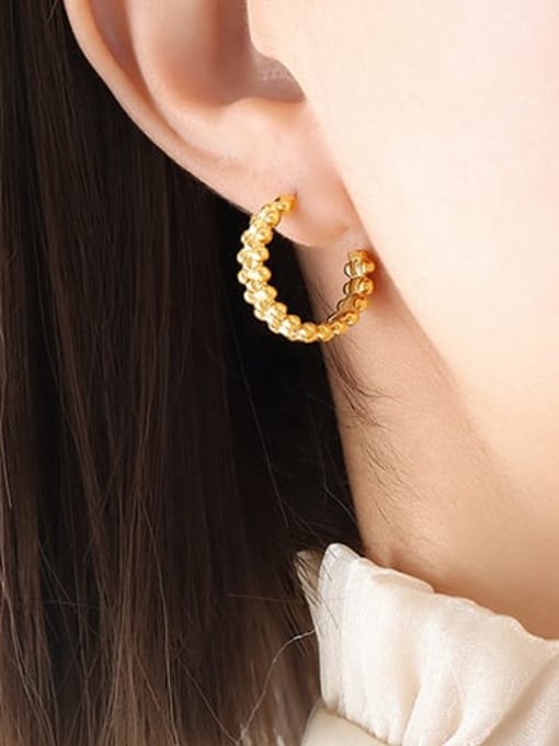 MAKA Brass Geometric Minimalist Stud Earring 1