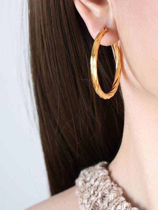 F842 Gold Earrings Titanium Steel Geometric Trend Hoop Earring