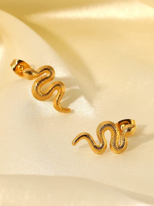 JDE201891 Stainless steel Snake Vintage Stud Earring