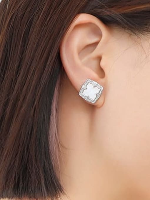 Steel white Seashell pattern Earrings Titanium Steel Shell Geometric Minimalist Stud Earring