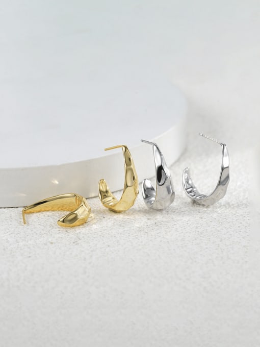 Clioro Brass Irregular C Shape Minimalist Stud Earring 1