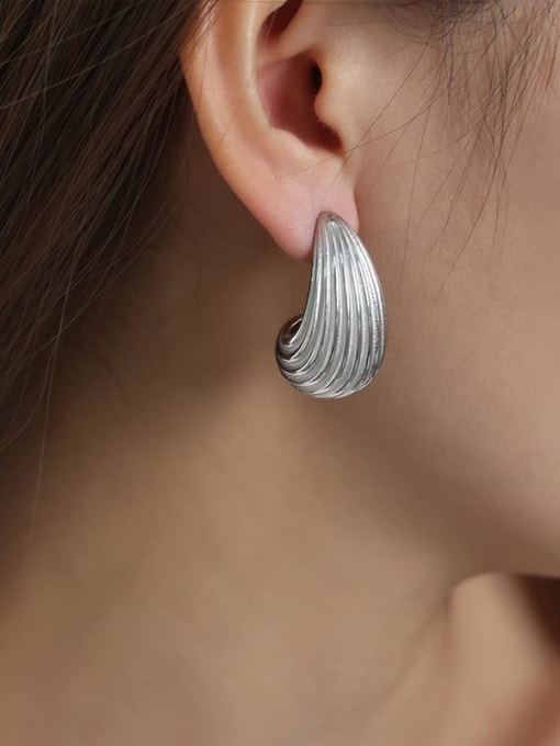 F1010 Steel Color Earrings Titanium Steel Geometric Trend Stud Earring