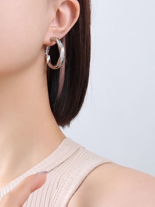 Steel C-shaped Earrings 3cm Titanium Steel Twisted C-shape Minimalist Hoop Earring
