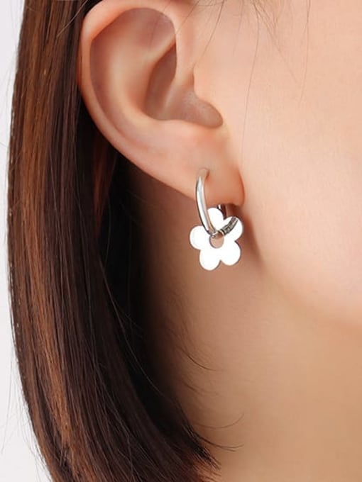 Steel Flower Earrings Titanium Steel Hollow Flower Trend Huggie Earring
