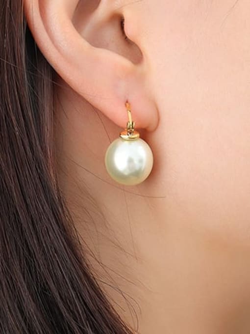 F369 white pearl earrings gold Titanium Steel Imitation Pearl Geometric Vintage Huggie Earring