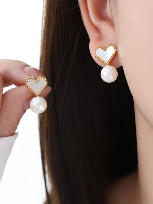 F956 Gold White Sea Shell Earrings Titanium Steel Acrylic Minimalist Heart Earring Bracelet and Necklace Set