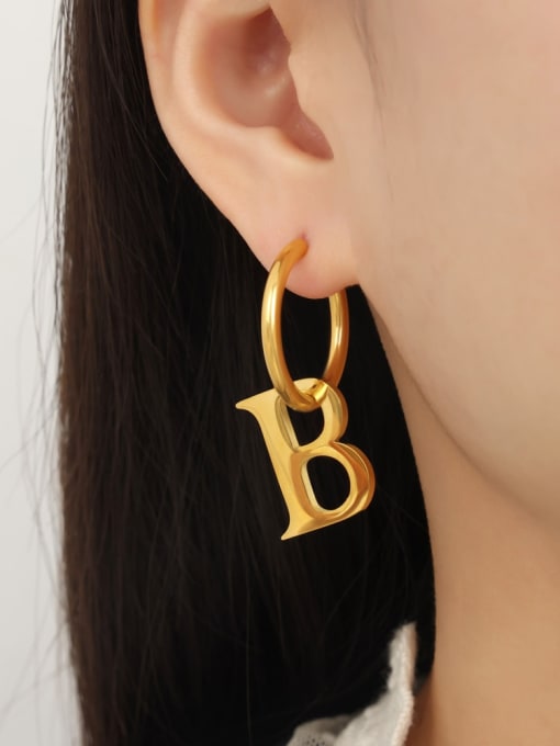 F605 Gold Letter Earrings Titanium Steel Letter B Hip Hop Huggie Earring