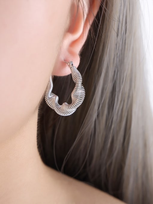 F894 Steel Color Earrings Titanium Steel Hollow Geometric Hip Hop Huggie Earring