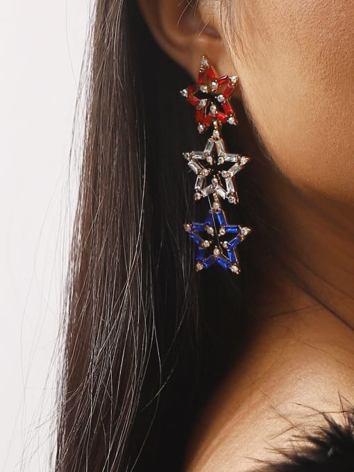 MeiDi-Jewelry Alloy Cubic Zirconia Pentagram Trend Stud Earring 1