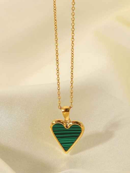 J&D Stainless steel Green Heart Trend Necklace 0