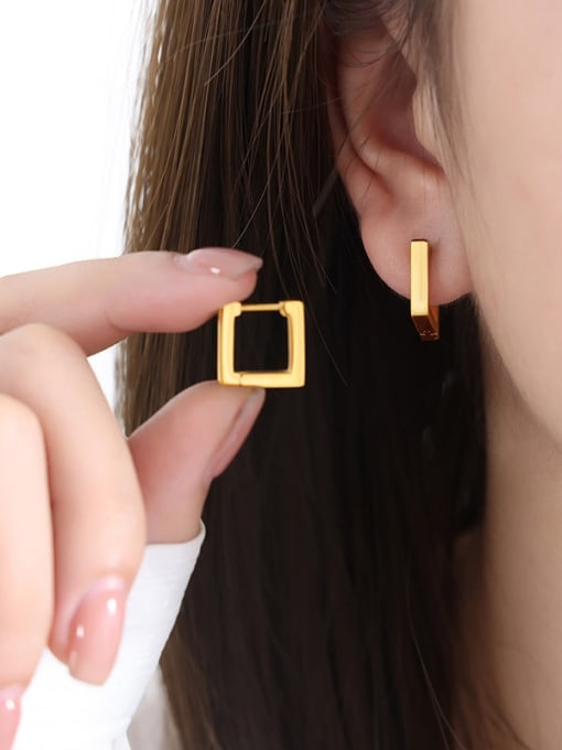 F447 Gold Short Earrings Titanium Steel Geometric Minimalist Huggie Earring