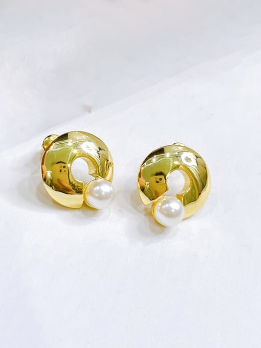 Clioro Brass Imitation Pearl Round Minimalist Stud Earring 2