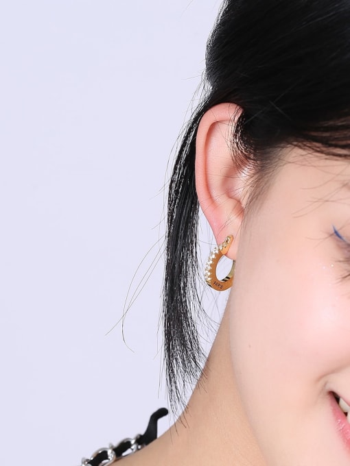 Clioro Brass Cubic Zirconia Geometric Trend Stud Earring 1