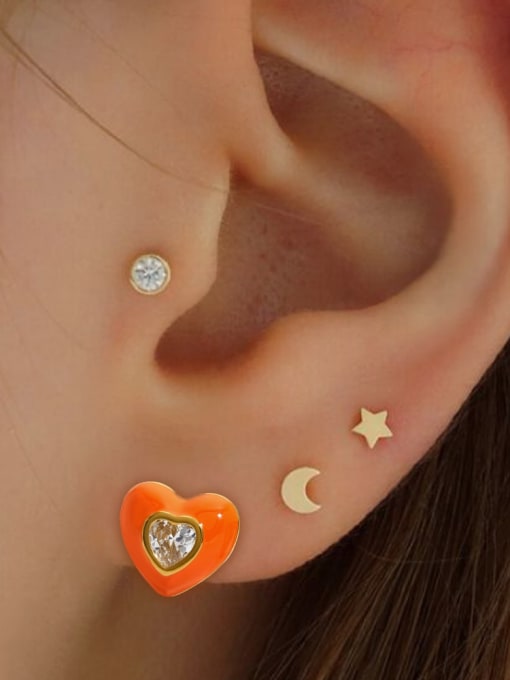 Clioro Stainless steel Cubic Zirconia Heart Dainty Stud Earring 1