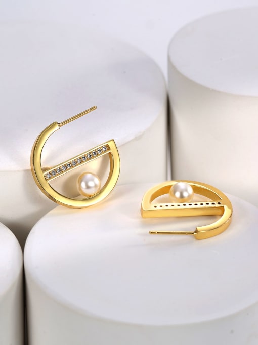 H01062 Brass Imitation Pearl Letter Minimalist Stud Earring