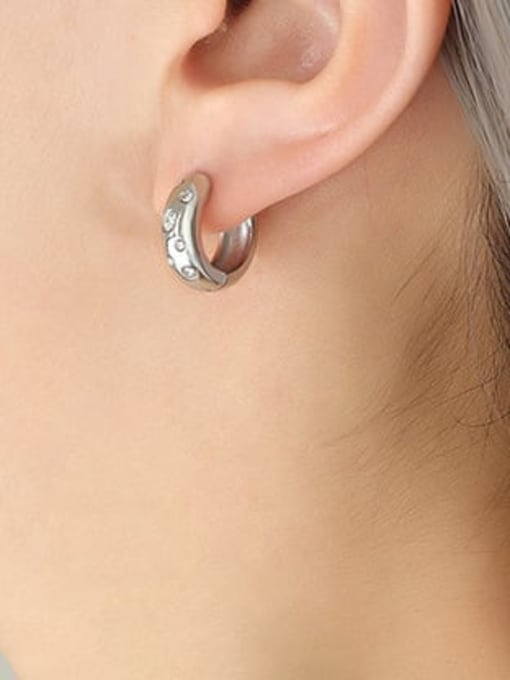 F207 Steel Color Earrings Titanium Steel Cubic Zirconia Geometric Minimalist Huggie Earring