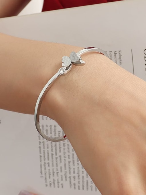 steel color Titanium 316L Stainless Steel Butterfly Minimalist Cuff Bangle with e-coated waterproof