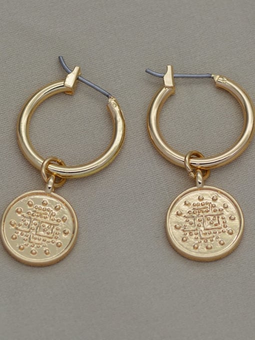 gold European and American alloy KC gold coin awn star Diamond Earrings