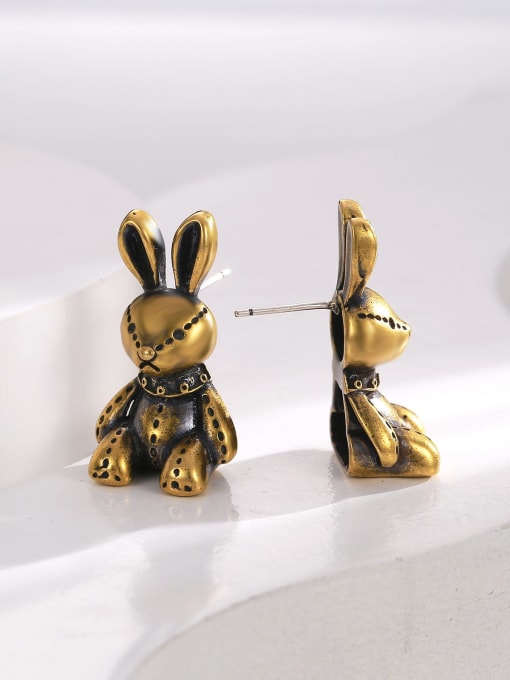Clioro Brass Rabbit Vintage Stud Earring 2