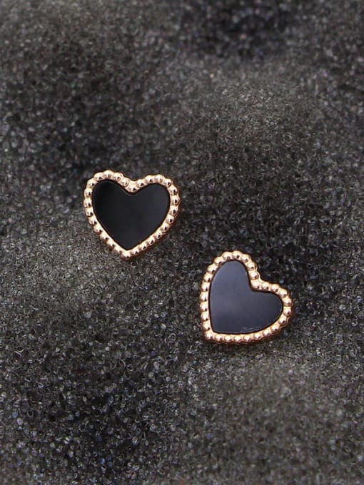 K.Love Titanium Heart Minimalist Stud Earring 2