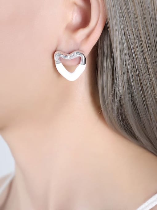 F844 White Drop Oil Steel Earrings Titanium Steel Enamel Heart Trend Stud Earring