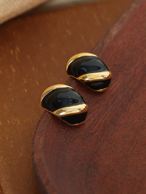 MAKA Brass Enamel Geometric Vintage Stud Earring 3