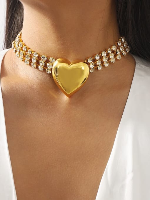 golden necklace Alloy Rhinestone Heart Trend Necklace