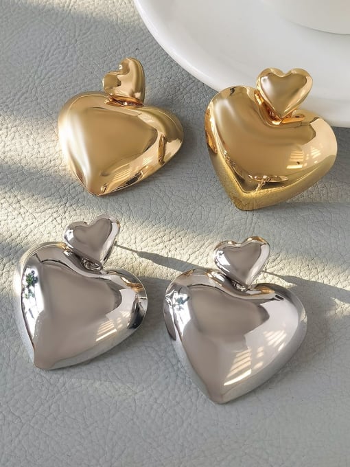 MeiDi-Jewelry Alloy Heart Trend Stud Earring 2