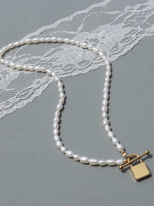 gold Titanium 316L Stainless Steel Imitation Pearl Geometric Vintage Necklace with e-coated waterproof