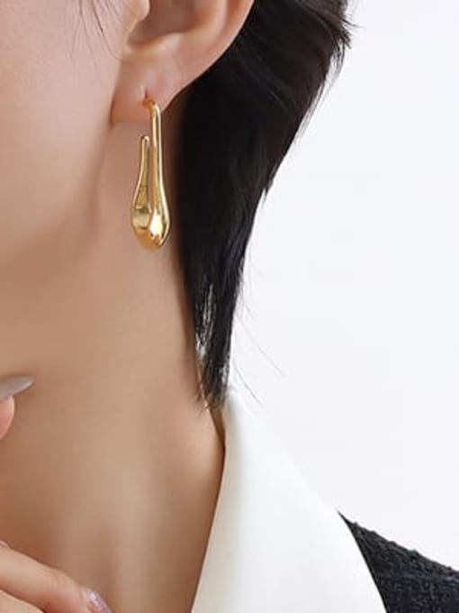 MAKA Titanium Steel Geometric Minimalist Stud Earring 1