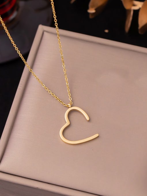 XL220 Love Necklace Gold Titanium Steel Heart Minimalist Necklace