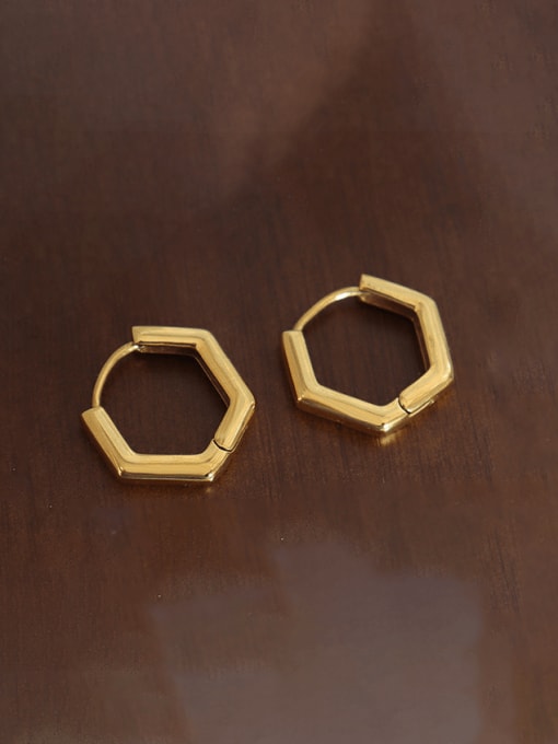 F062 Gold Earrings Titanium Steel Hollow Hexagon Vintage Huggie Earring