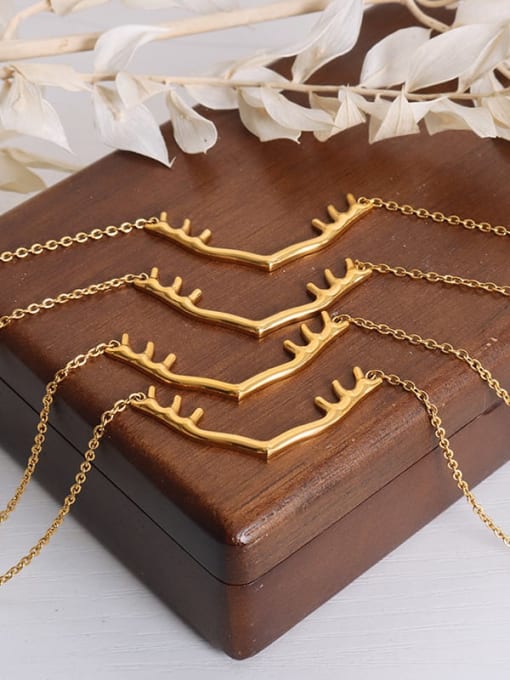 MAKA Titanium Steel Geometric Trend Necklace 2