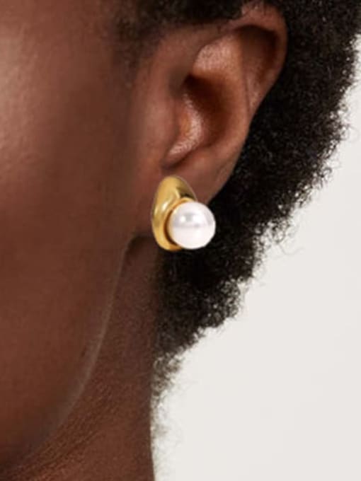 J&D Stainless steel Imitation Pearl Irregular Vintage Stud Earring 1
